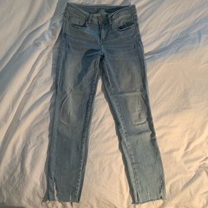 Light Wash Jeans